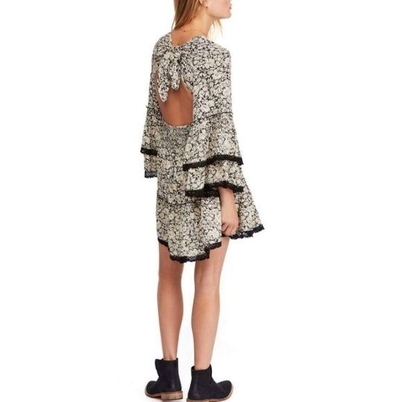 Free People Black Cream Kristall Mini Tiered Backless Dress Size S Boho peasant - Picture 3 of 12